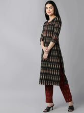 Women Black Rayon Blend Printed Straight Kurta Pant Set-VKSKD1303